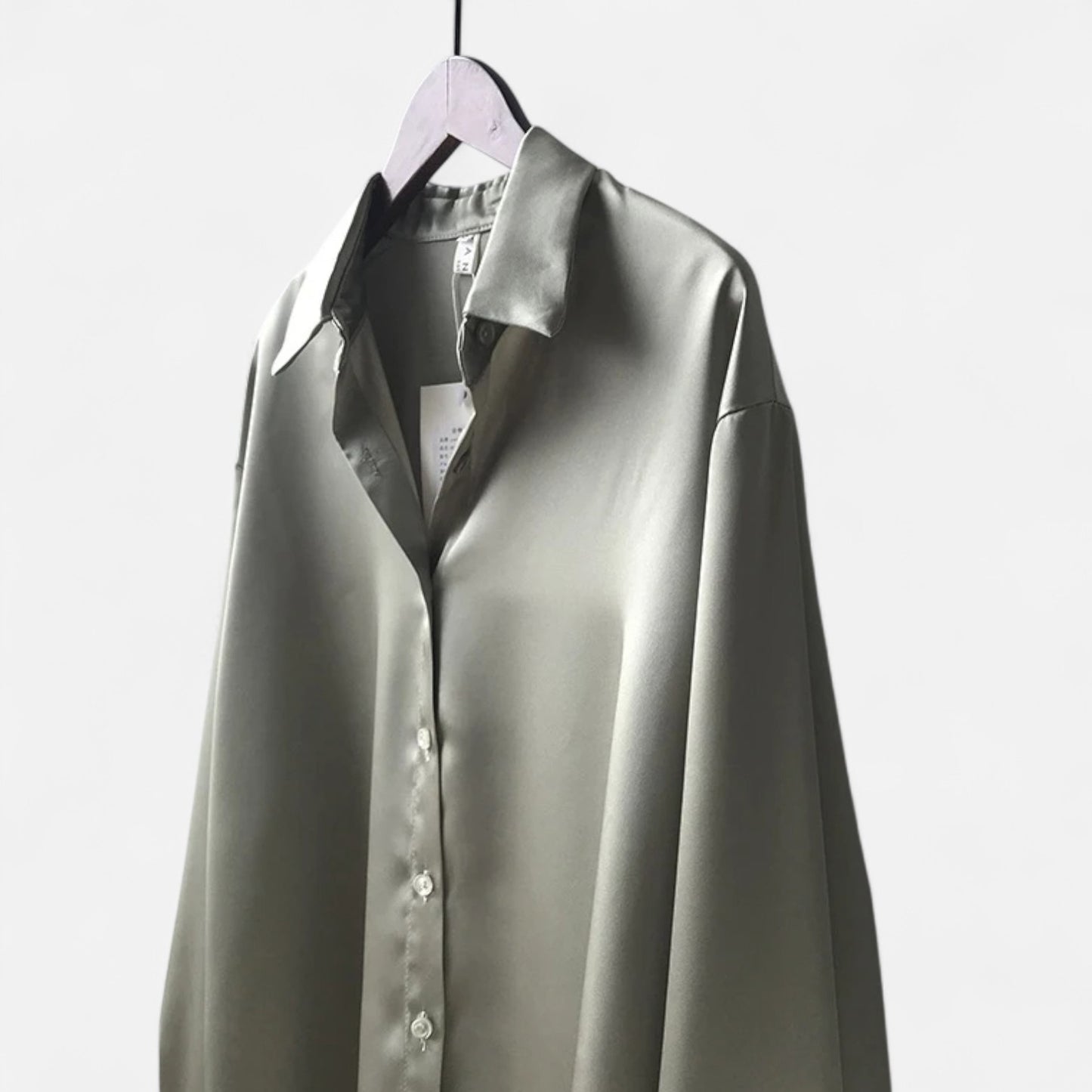 Élané | Haut Femme à Manches Longues en Satin – Élégance Classique, Polyvalence Moderne