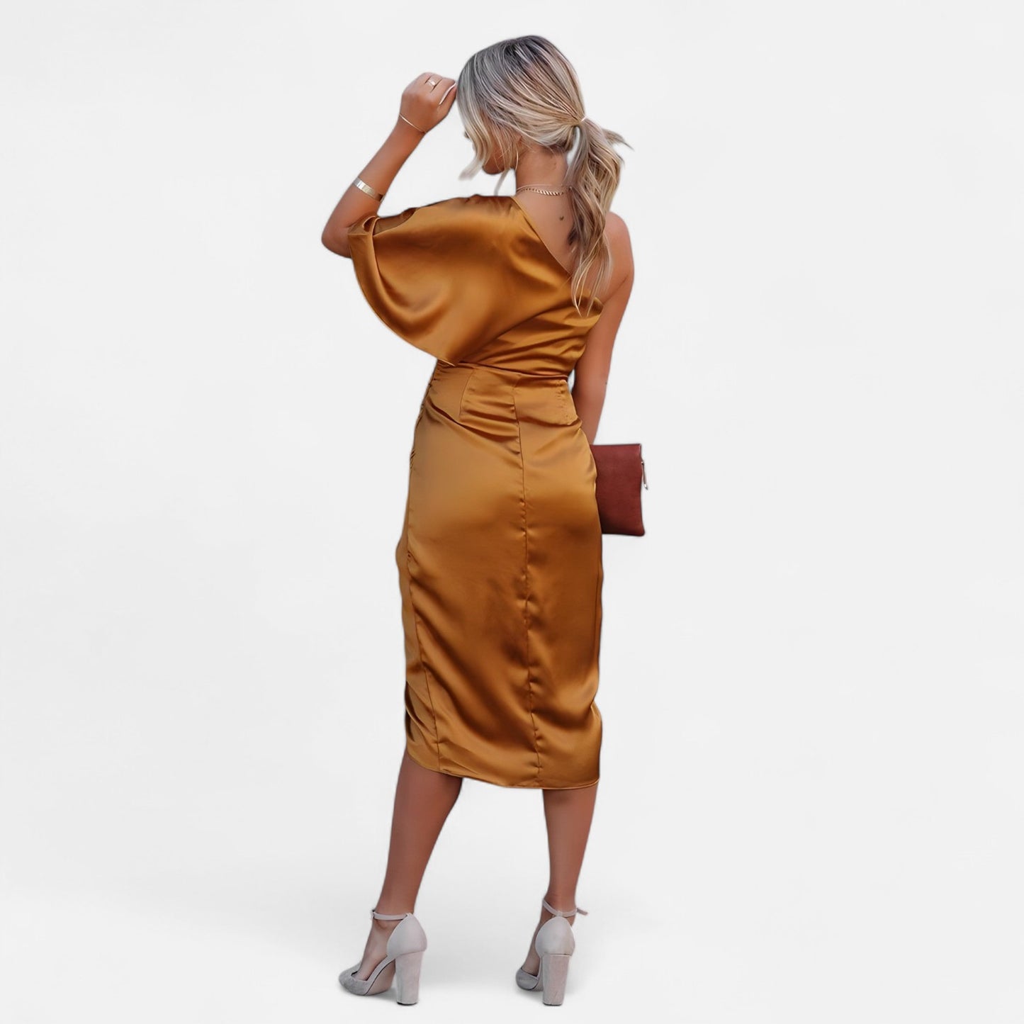 Élané | Robe Satinée Asymétrique pour Femme – Élégance Sculptée, Charme Intemporel