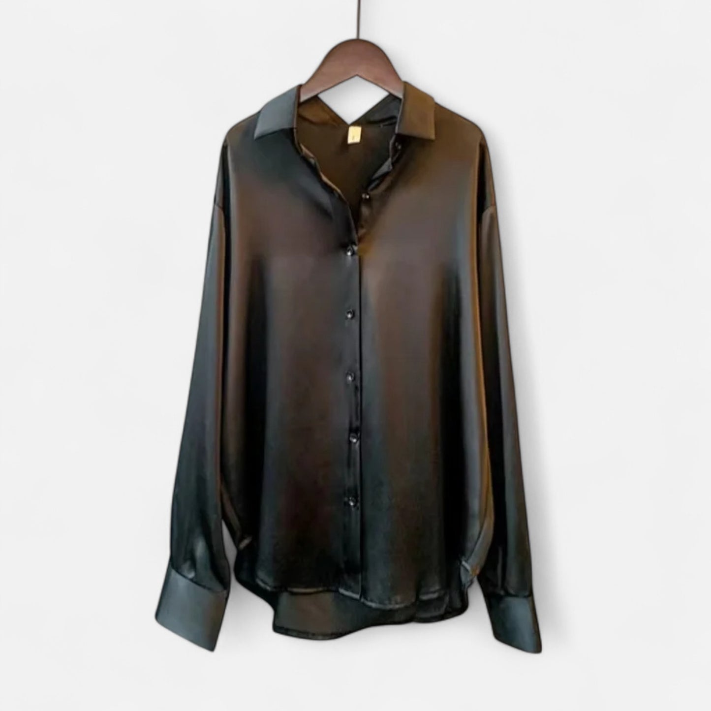 Élané | Haut Femme à Manches Longues en Satin – Élégance Classique, Polyvalence Moderne