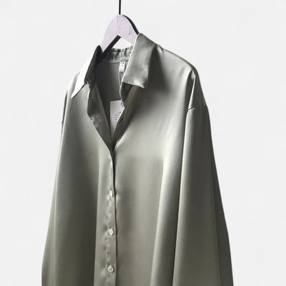 Élané | Haut Femme à Manches Longues en Satin – Élégance Classique, Polyvalence Moderne