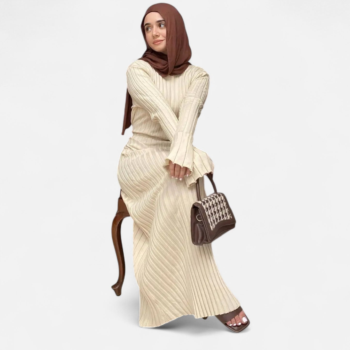 Élané | Robe Longue en Maille Côtelée pour Femme – Élégance Sculptée, Confort Moderne