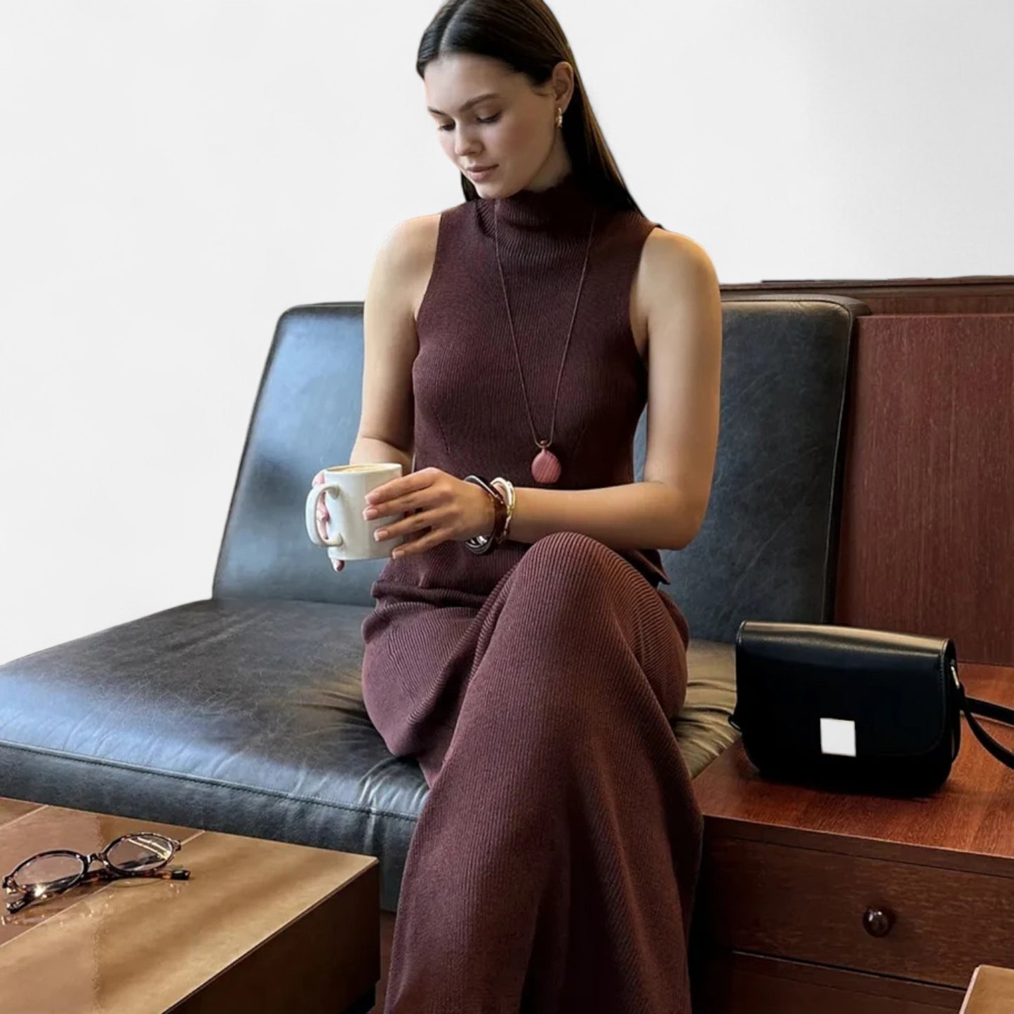 Élané | Ensemble Deux Pièces Élégant pour Femme – Sophistication Contemporaine, Charme Intemporel