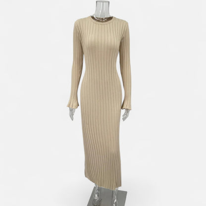 Élané | Robe Longue en Maille Côtelée pour Femme – Élégance Sculptée, Confort Moderne